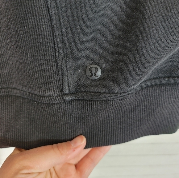 Lululemon Loop Back Hoodie in Acid Rubber Dye Black, sz 4 - Picture 12 of 16